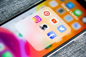 Meta Ads Facebook Instagram PME suisse campagnes publicitaires